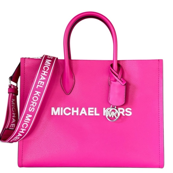 Michael Kors Mirella Medium Pebbled Leather EW Tote Bag
Dragonfruit
NWT - Picture 1 of 16